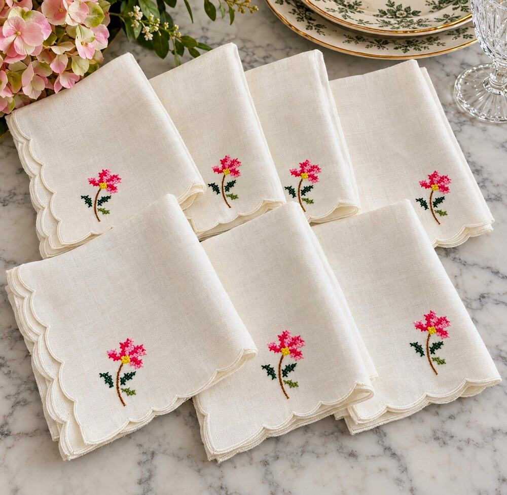 Set of 7 Vintage Embroidered Floral Scalloped Linen Napkins Handkerchiefs